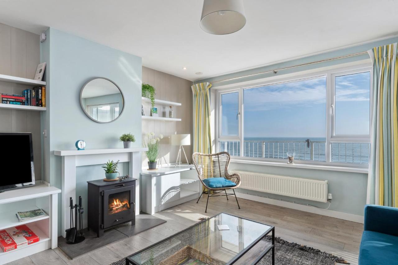Dolphins Apartment - Spectacular Sea Views Сондерсфут Екстер'єр фото