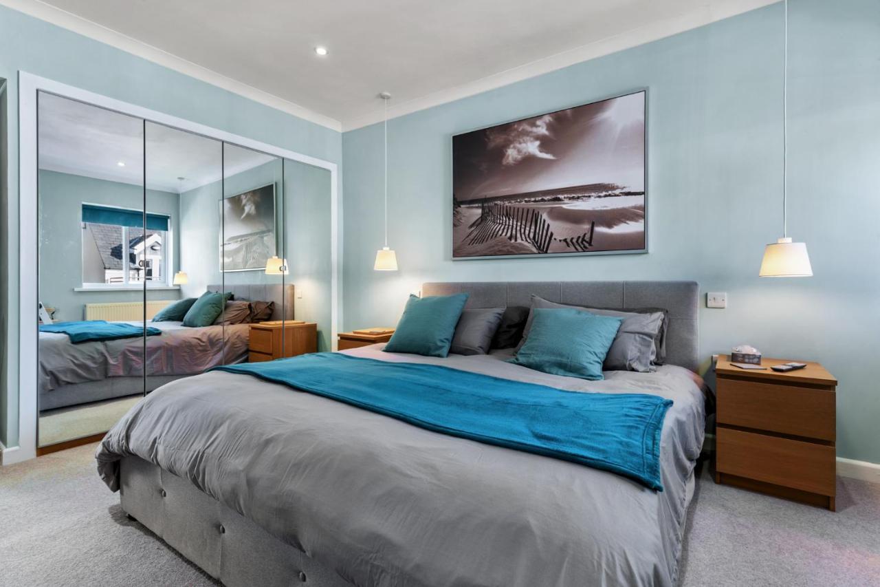 Dolphins Apartment - Spectacular Sea Views Сондерсфут Екстер'єр фото